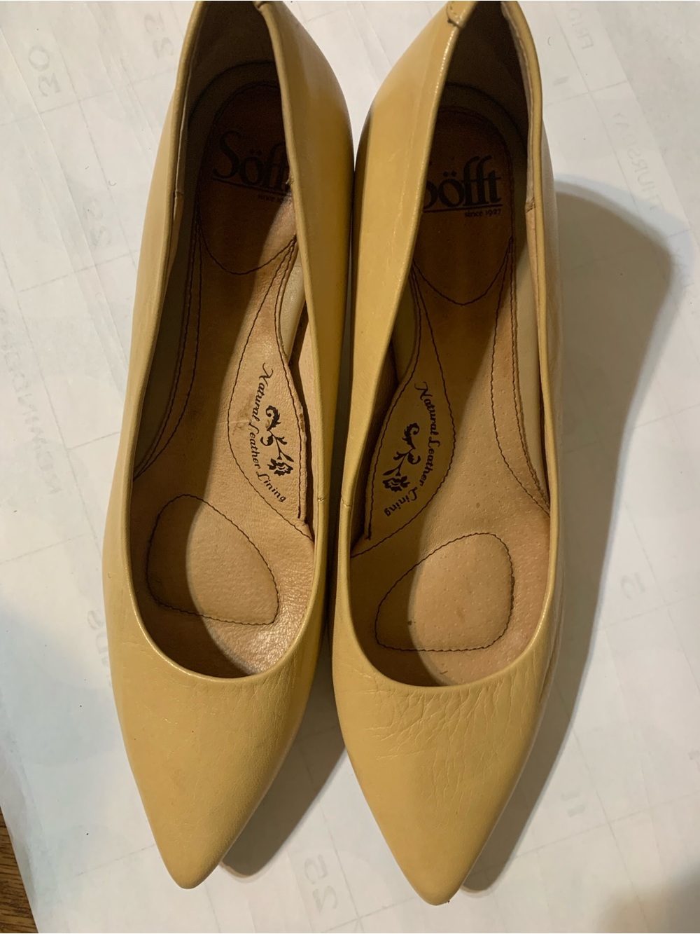 Söfft Women’s Sabrina leather tan pumps